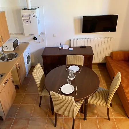 Apartman Jaca 3000 *